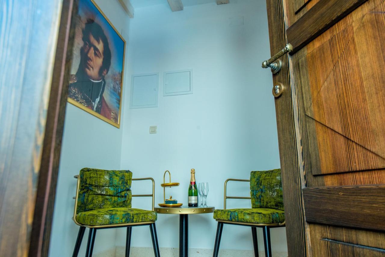 Heritage Villa Vitturi Sea View Kaštela Esterno foto