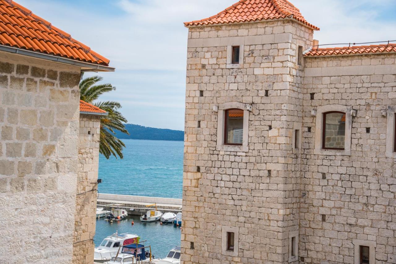 Heritage Villa Vitturi Sea View Kaštela Esterno foto