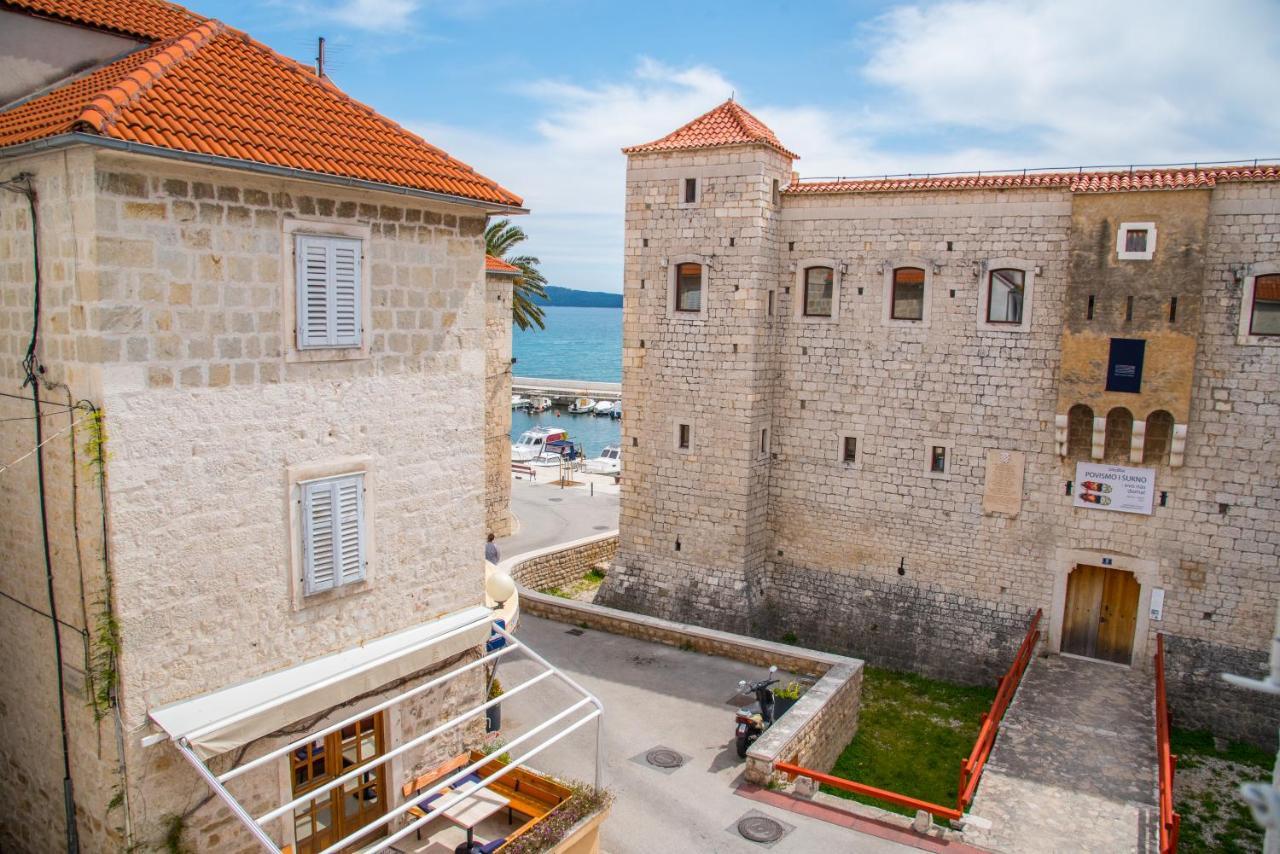 Heritage Villa Vitturi Sea View Kaštela Esterno foto